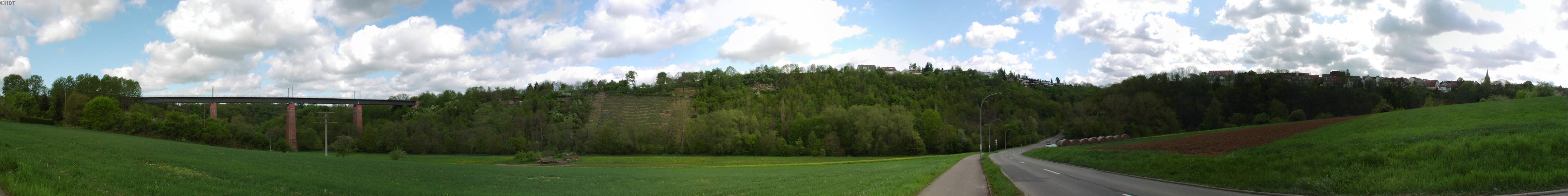 Großes Panorama Neustadt von Kleinhegnach aus